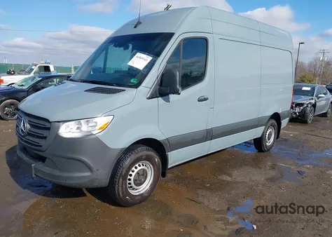 2023 Mercedes-Benz Sprinter 2500 Standard Roof 4-Cyl Gas z USA, uszkodzony, nr VIN W1W40BHY2PT137204